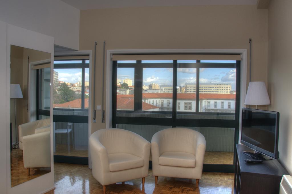 Low Cost Tourist Apartments - Casa Da Musica Porto Exteriér fotografie
