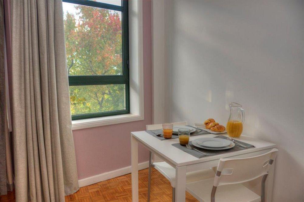Low Cost Tourist Apartments - Casa Da Musica Porto Exteriér fotografie